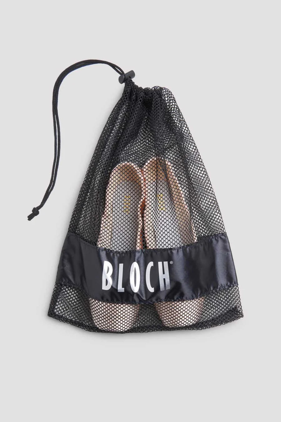 Black mesh drawstring bag with BLOCH branding in light gray font and pointe shoe in bag as reference.